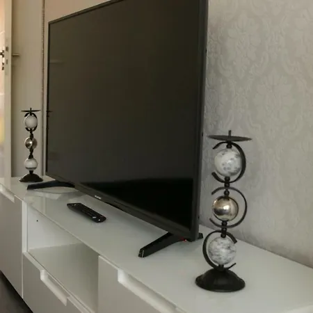 Komfortable, Neu Eingerichtete Ferienwohnung Nahe Messe Frie Lägenhet