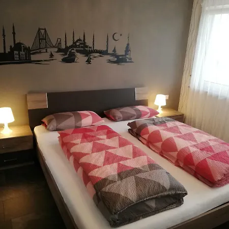 Komfortable, Neu Eingerichtete Ferienwohnung Nahe Messe Frie Lägenhet *