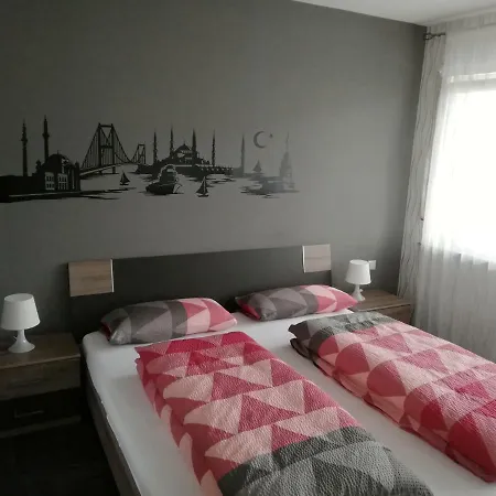 Komfortable, Neu Eingerichtete Ferienwohnung Nahe Messe Frie Lägenhet Friedrichshafen