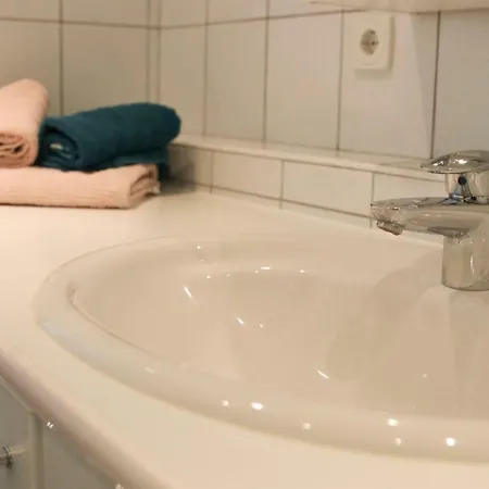 Komfortable, Neu Eingerichtete Ferienwohnung Nahe Messe Frie Lägenhet