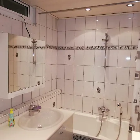 Lägenhet Komfortable, Neu Eingerichtete Ferienwohnung Nahe Messe Frie Friedrichshafen