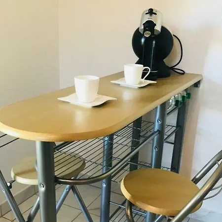 Komfortable, Neu Eingerichtete Ferienwohnung Nahe Messe Frie Lägenhet *